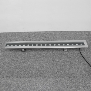 مصنع توريد نافورة تحت الماء الخطية LED في الهواء الطلق. أضواء LED IP68 ضوء غسالة الجدار لأضواء النافورة
         